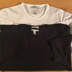 Two COS Men’s Med Tees
